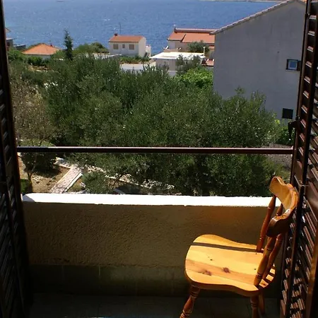 Seaside House Kanica, - 1102 بيت للعطل *