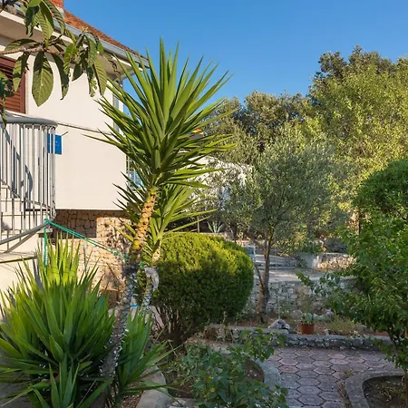 Seaside Holiday House Kanica, Rogoznica - 1102 * Rogoznica (Sibenik-Knin)