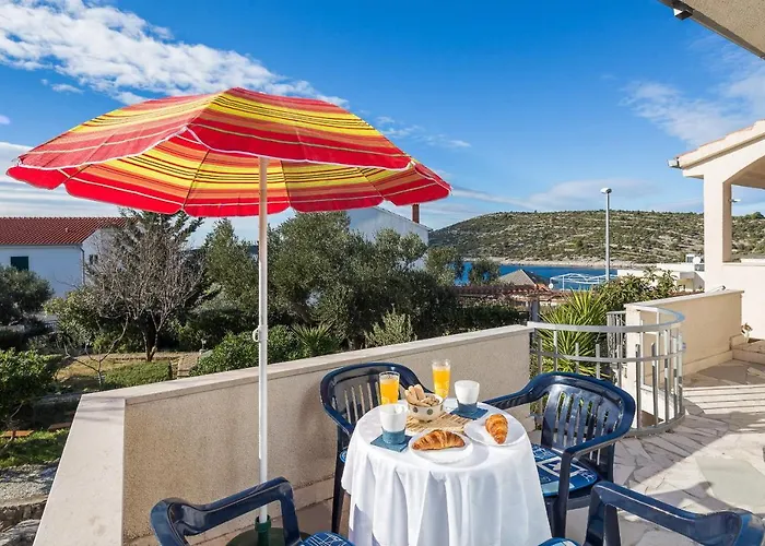 Casa de Férias Seaside House Kanica, - 1102 *