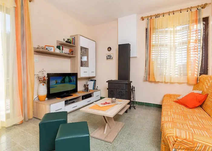 Seaside Holiday House Kanica, Rogoznica - 1102 Semesterbostad *