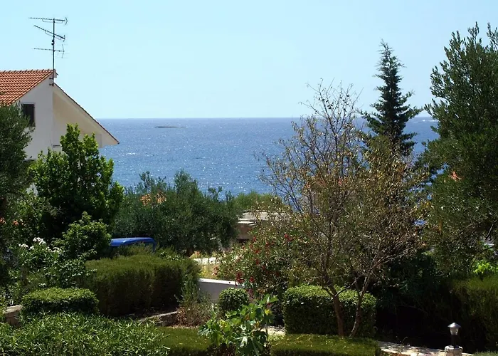 Seaside Holiday House Kanica, Rogoznica - 1102 Semesterbostad